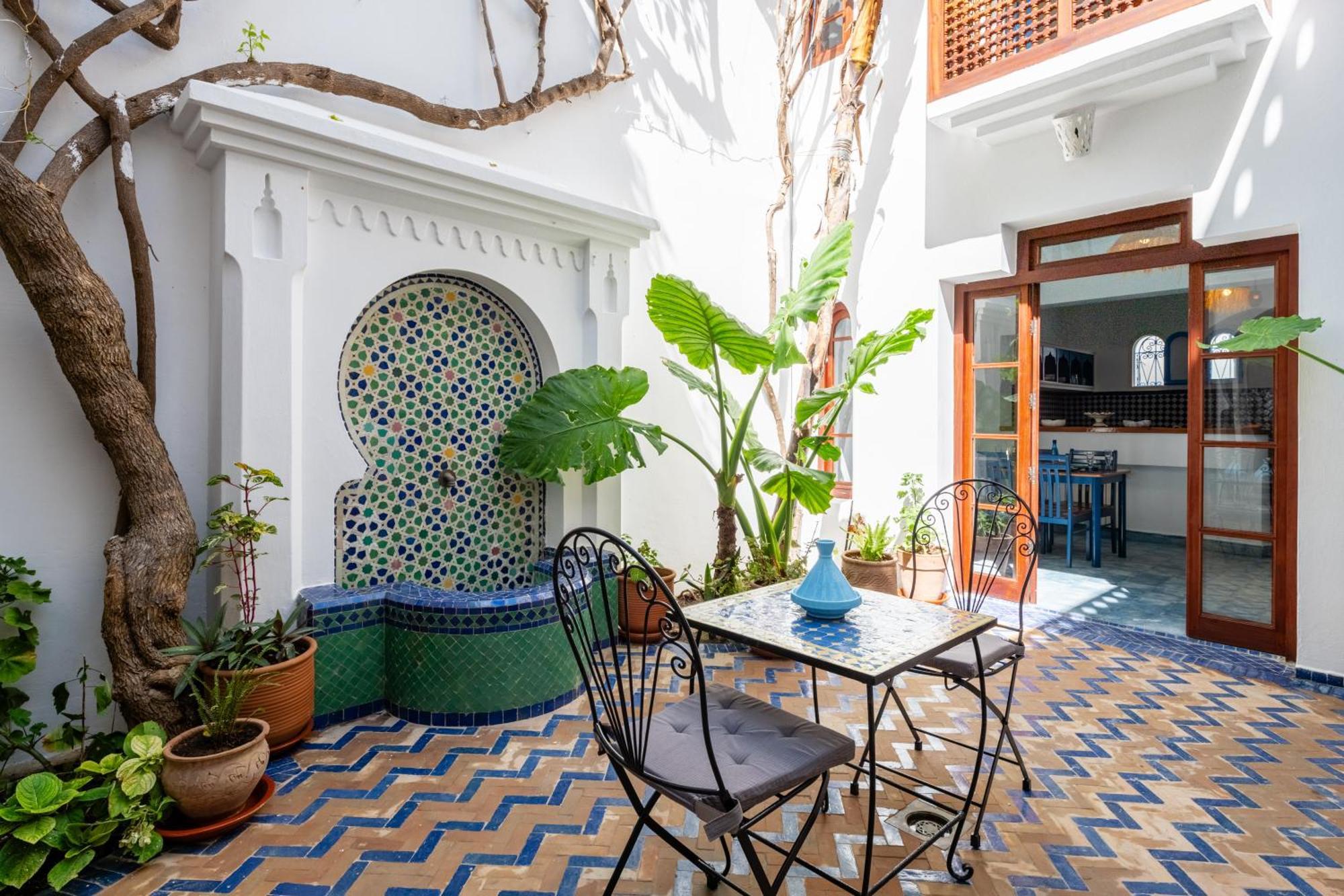 Riad Asilah 32 Экстерьер фото